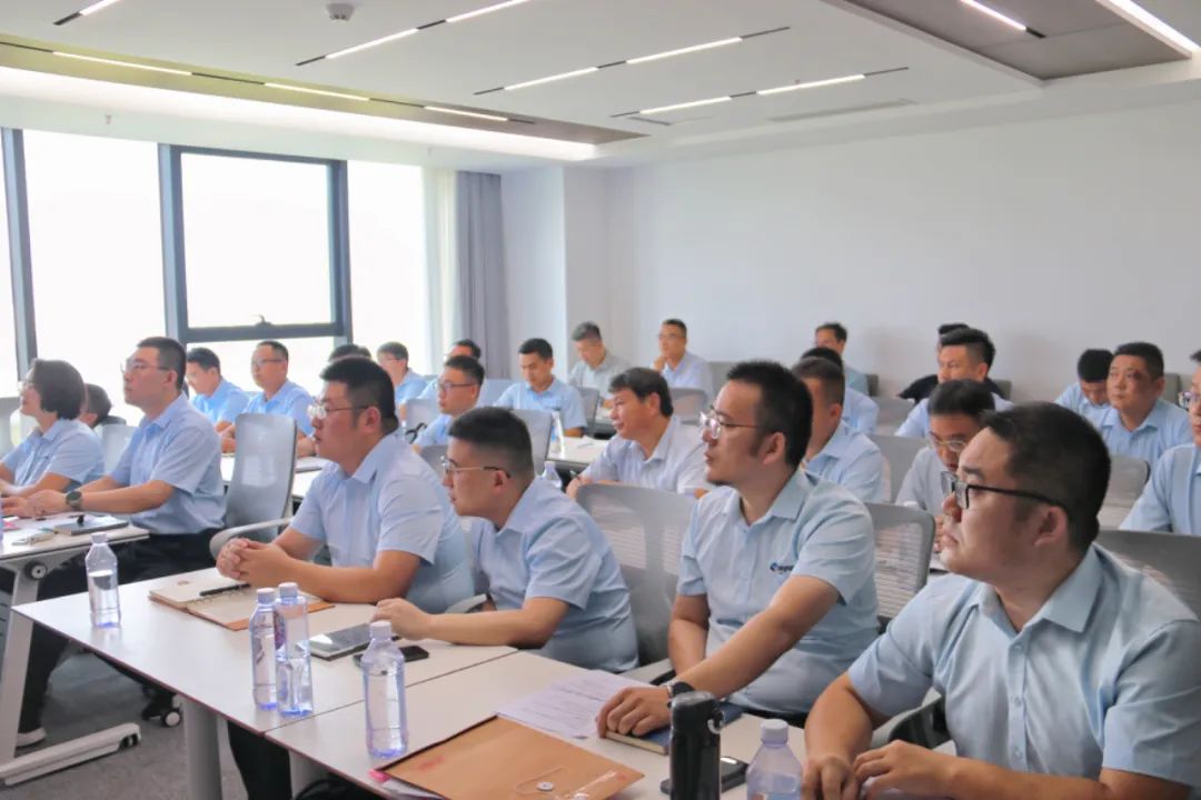 2024年上半年中層管理干部述職會(huì )議：述職曬答卷，砥礪再奮進(jìn)。